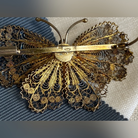 Ormolu Gold Filagree Butterfly Brooch ca. 1920s - Picture 4 of 4